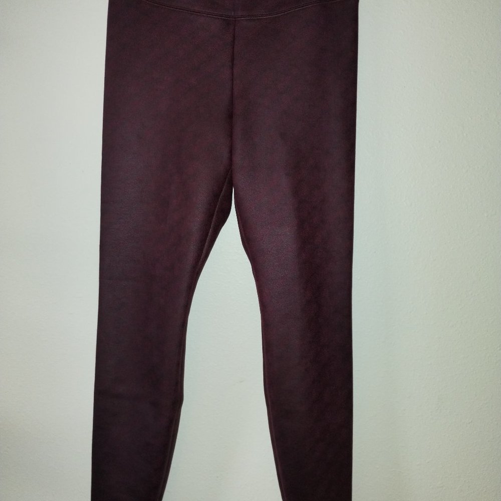 White House Black Market Pleather/Faux Leather Pants Size 8 Burgundy NWOT